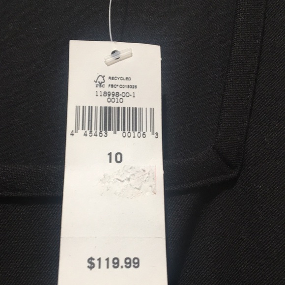 Black Sleeveless Dress - Picture 1 of 7